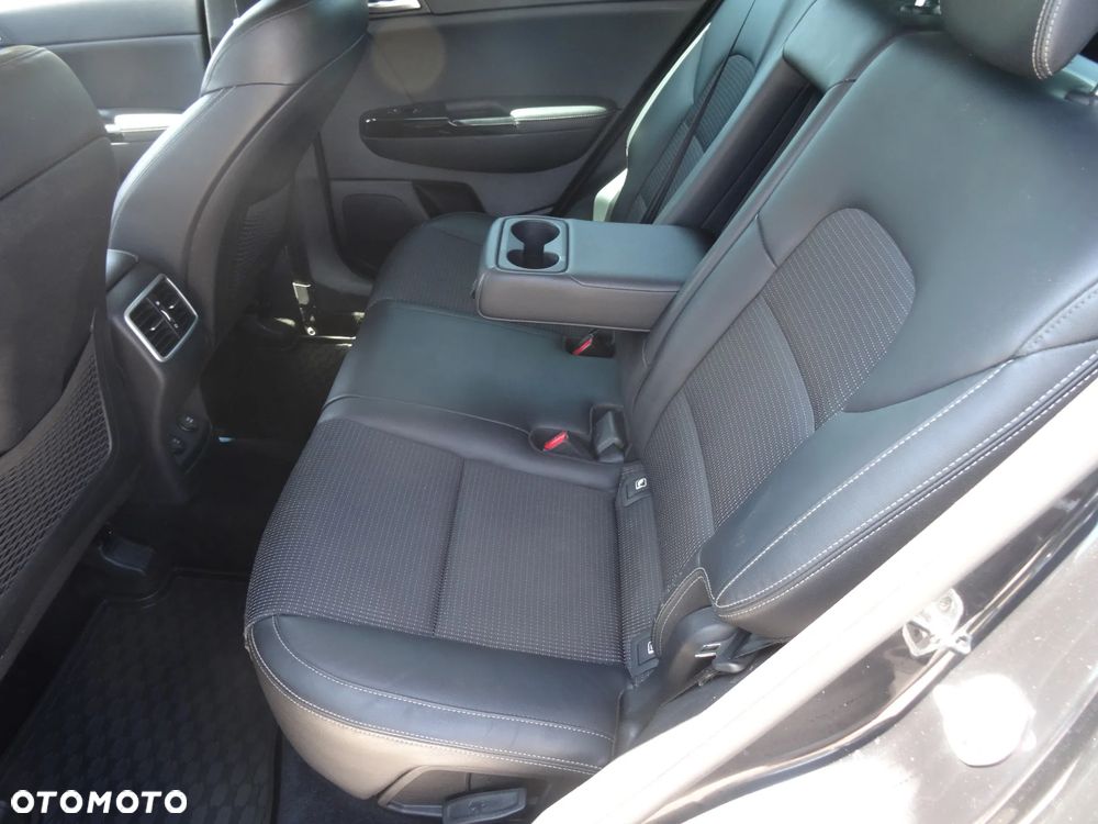 Kia Sportage 1.6 CRDI L 2WD DCT - 11