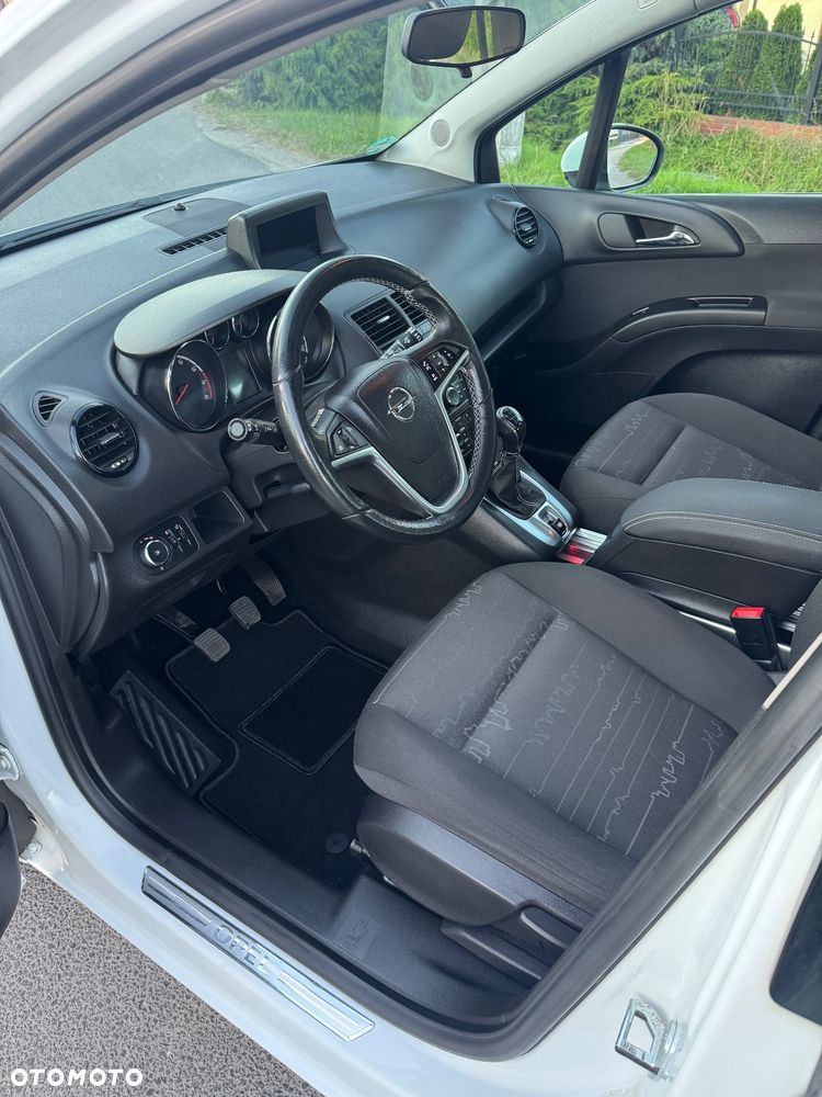 Opel Meriva - 13