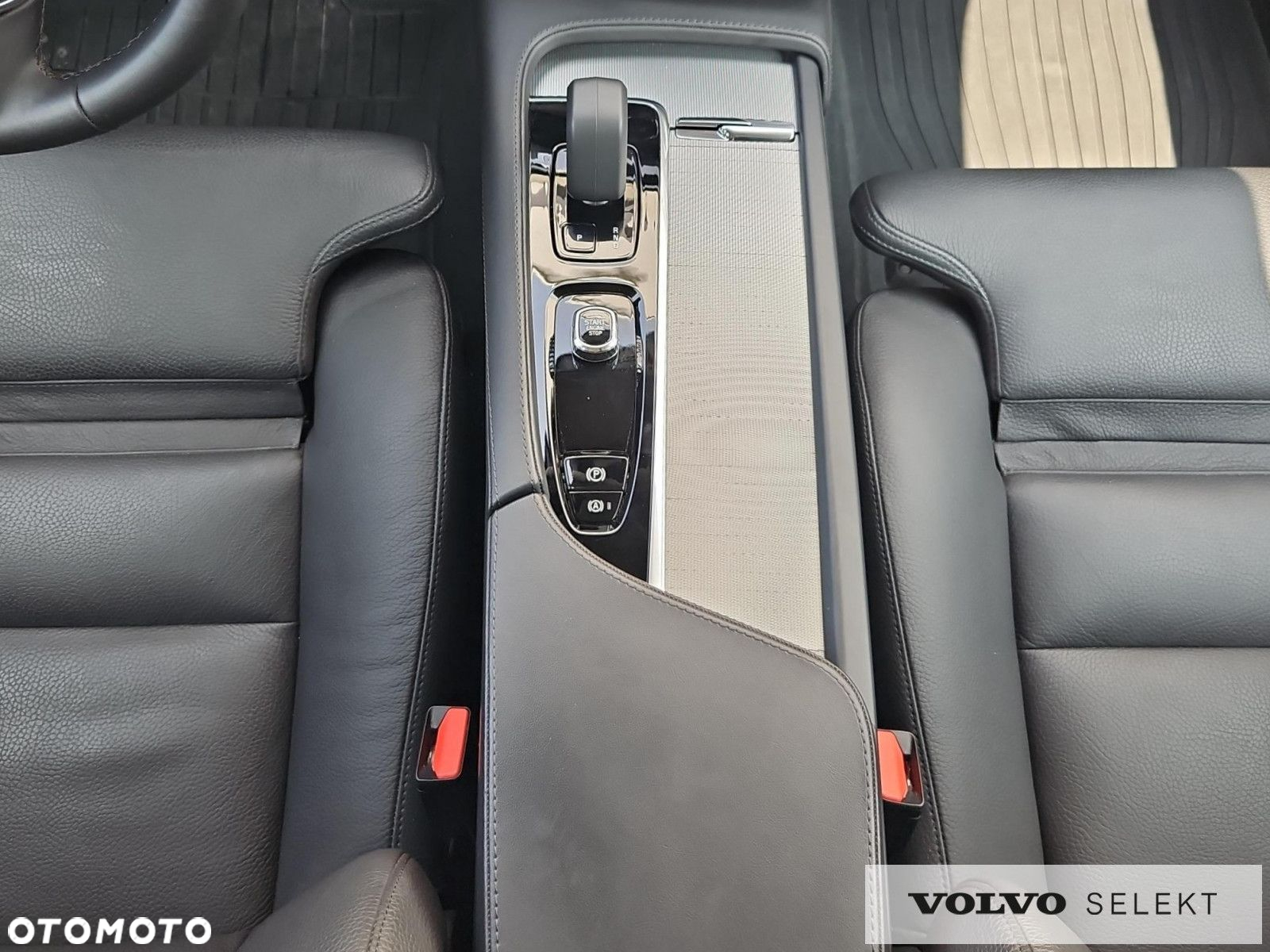 Volvo XC 90 B5 D AWD Plus Bright 7os - 24