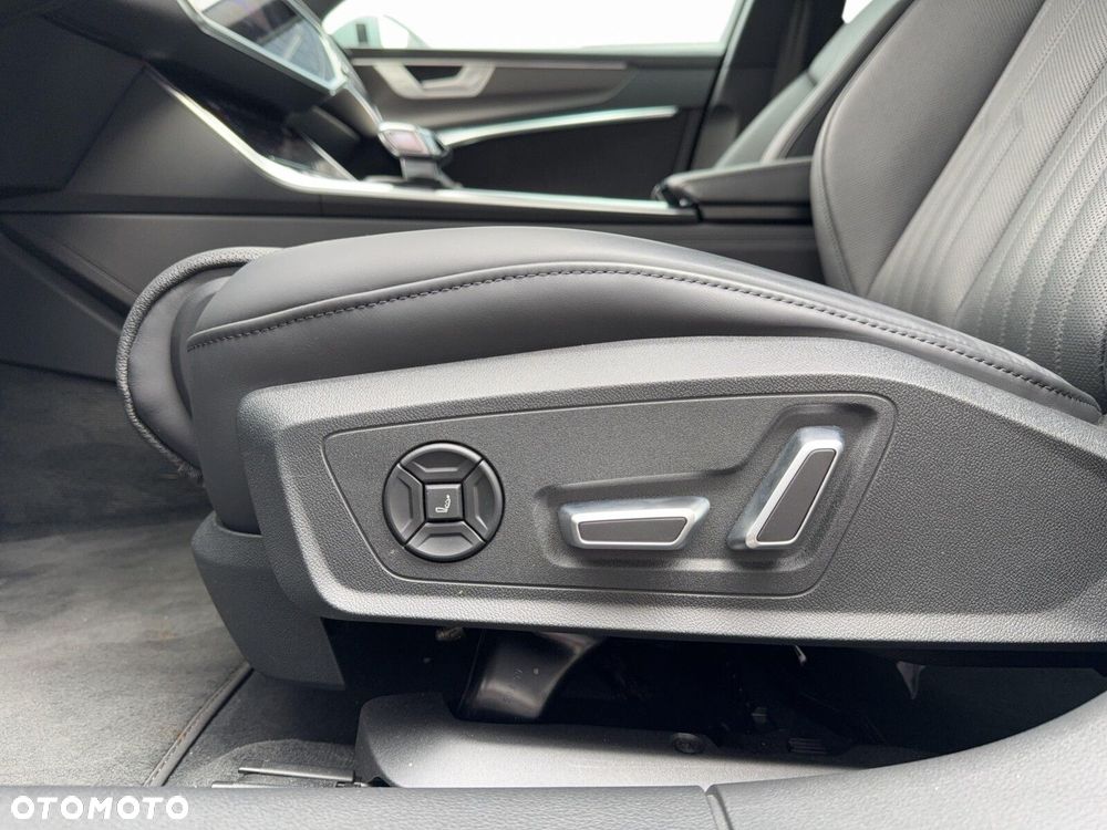 Audi RS6 Avant TFSI mHEV Quattro Tiptronic - 17