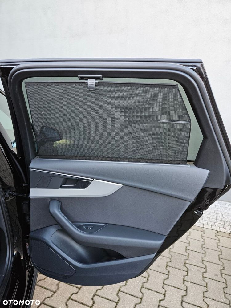 Audi A4 Avant - 33