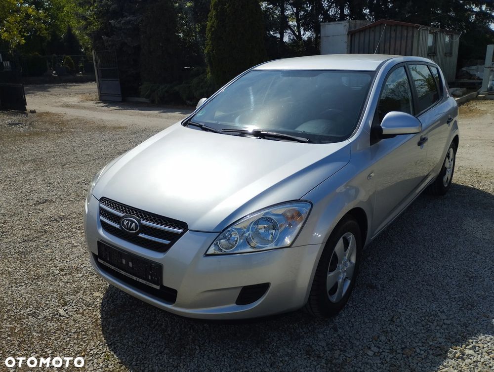 Kia Ceed 1.4 CVVT Attract - 5