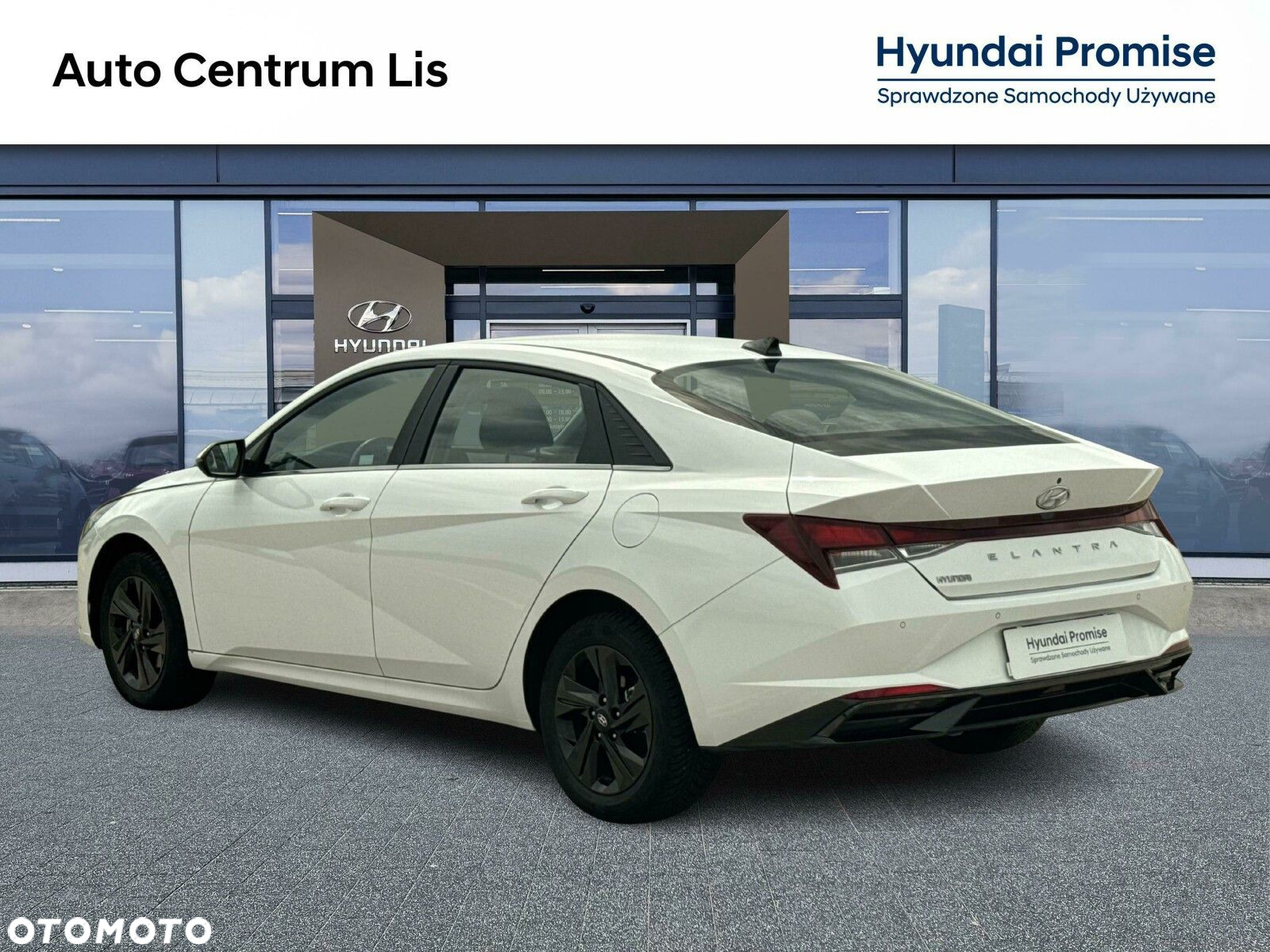 Hyundai Elantra 1.6 Smart CVT - 3