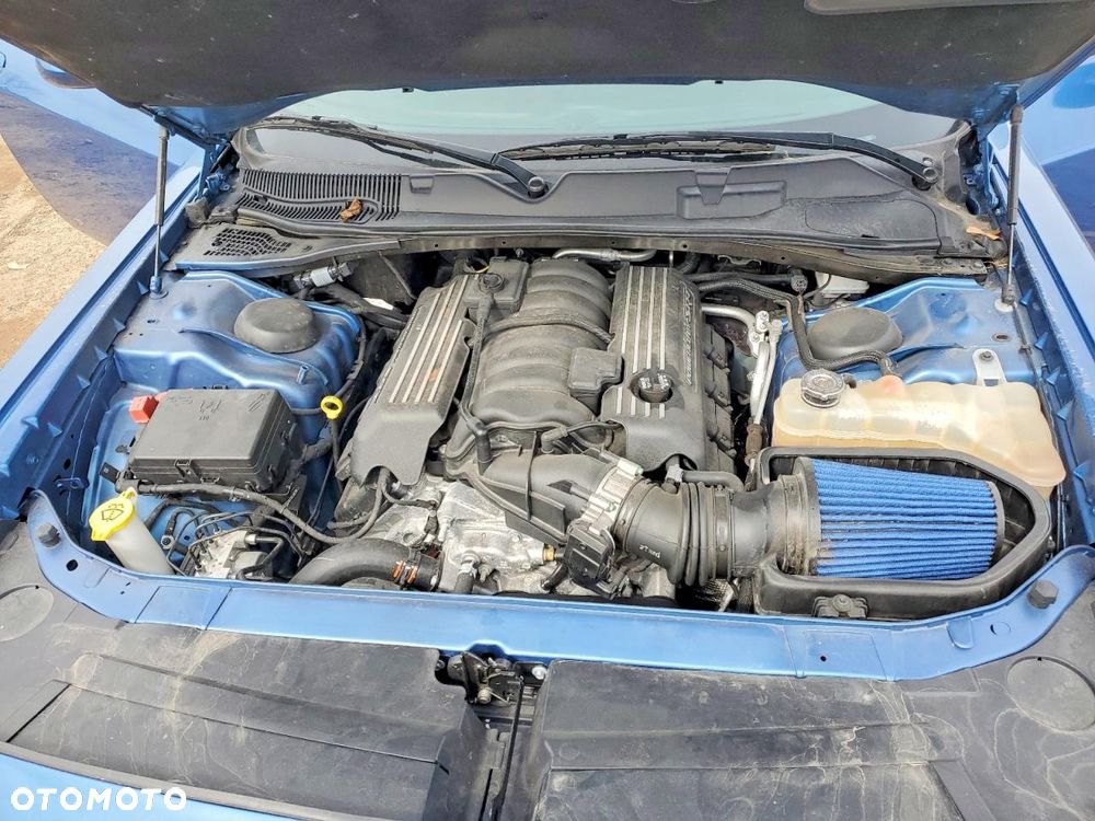 Dodge Challenger - 10