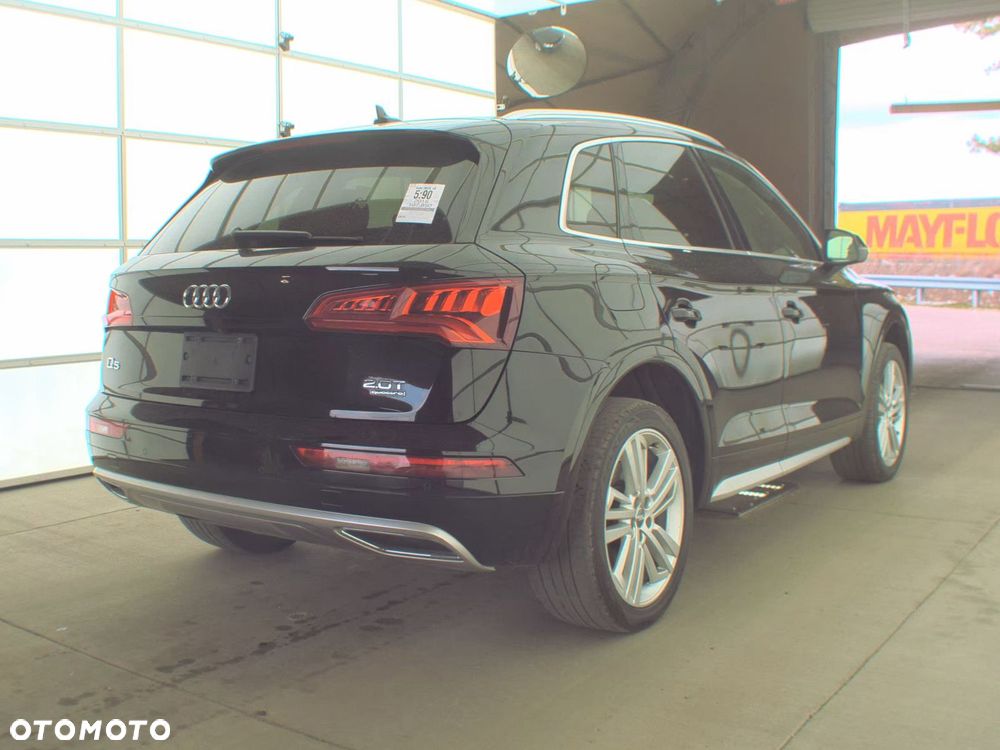 Audi Q5 2.0 TFSI Quattro S tronic design - 4