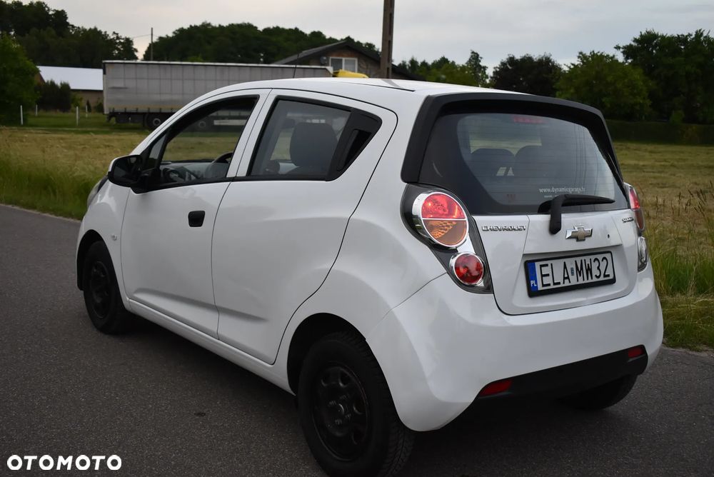 Chevrolet Spark - 5