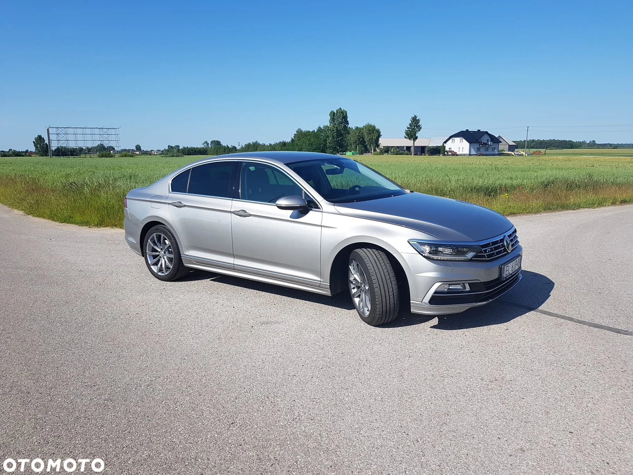 Volkswagen Passat 2.0 TDI BMT Highline DSG - 2