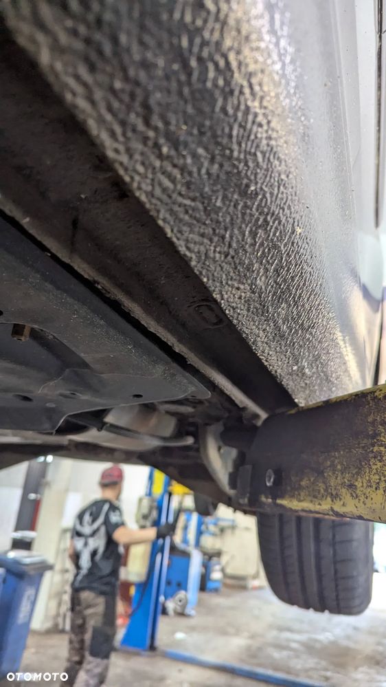 Volkswagen Golf 1.6 FSI Comfortline - 10