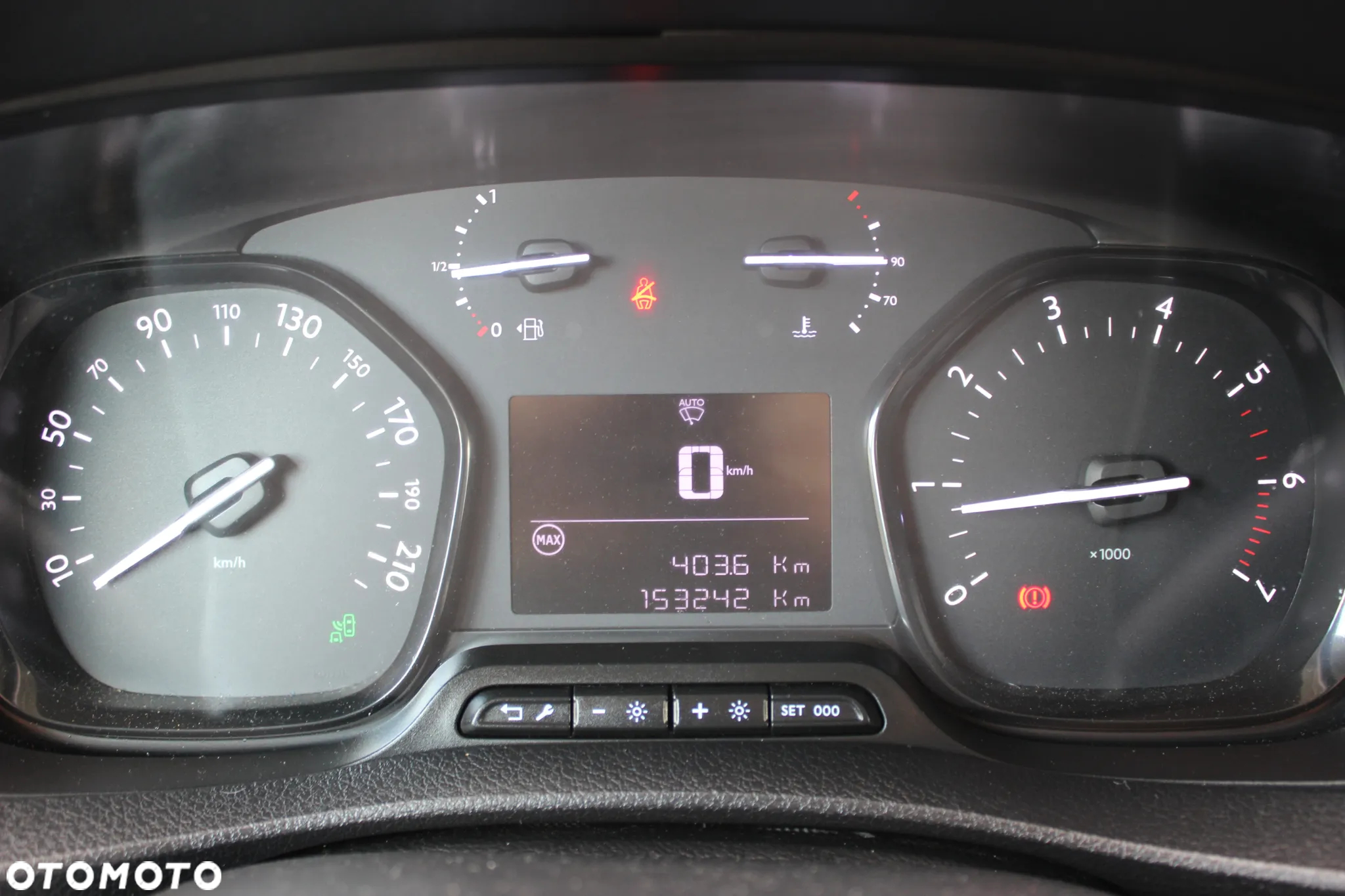 Opel Vivaro - 15