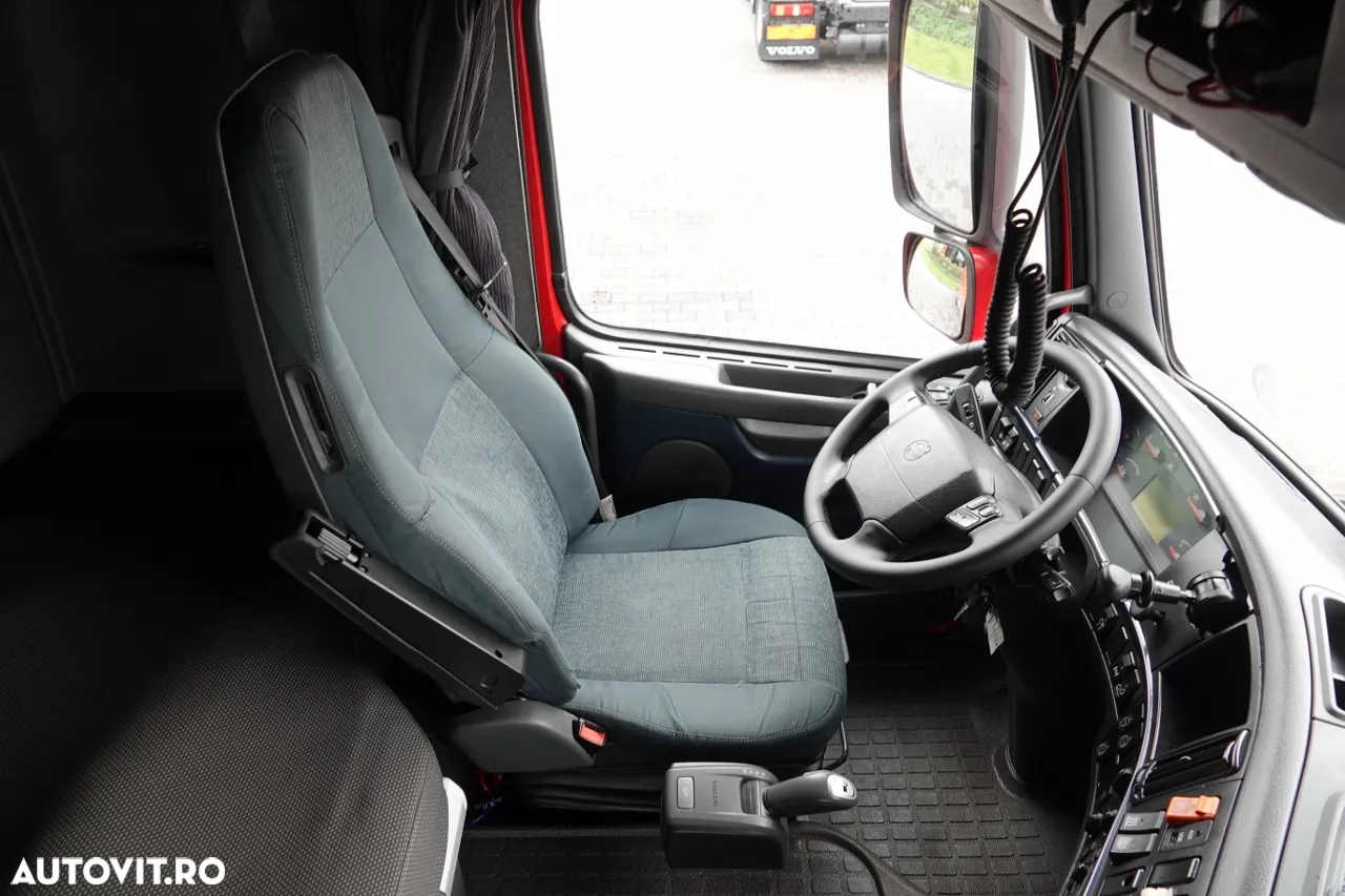 Volvo FH 500 / PUSHER / Tractor cu 3 axe / FULL ADR / RETARDER / AXIE DE RIDICARE ȘI DE DIRECȚIE / IMPORTAT - 28