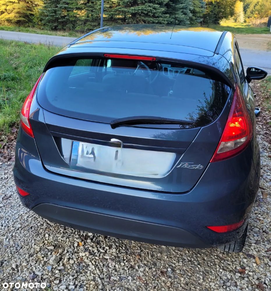 Ford Fiesta 2011 photo 5