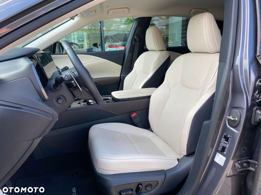 Lexus RX 350h F Sport Design - 6