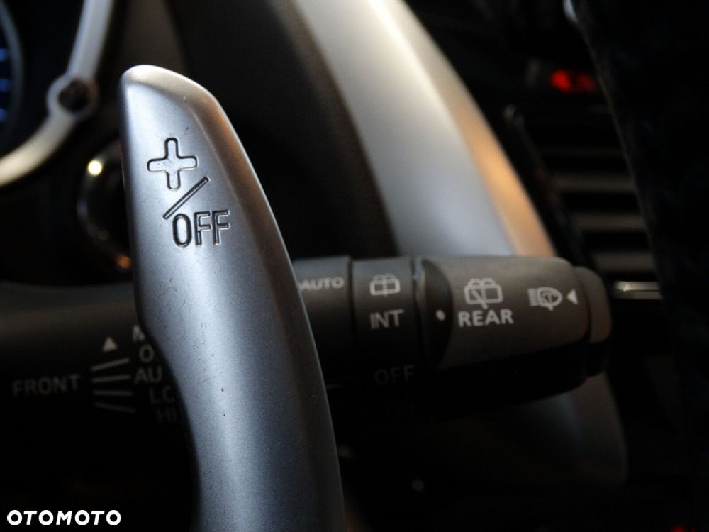 Mitsubishi Eclipse Cross - 14