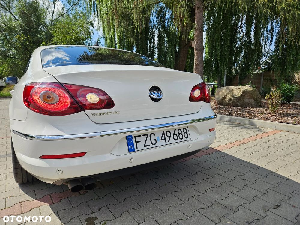 Volkswagen Passat CC - 15