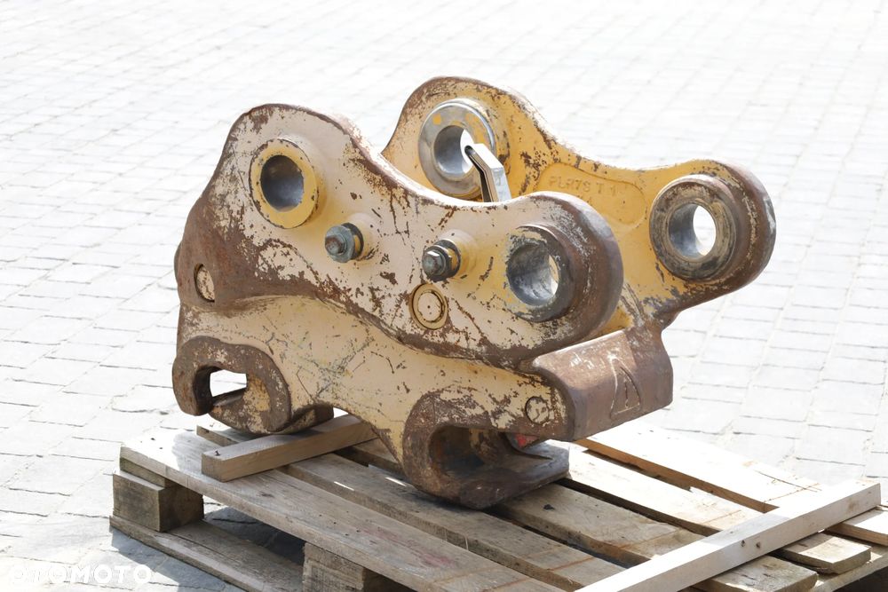 szybkozłącze hydrauliczne CAT do maszyny 30 ton - 2