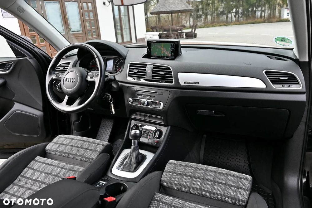 Audi Q3 2.0 TDI Quattro Design S tronic - 22