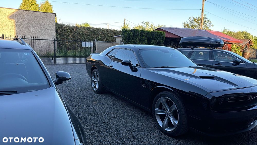 Dodge Challenger Automatik R/T Plus - 2