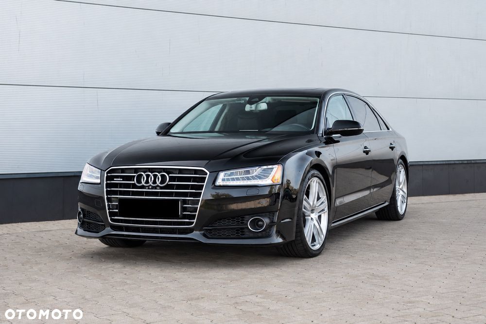 Audi A8 - 1