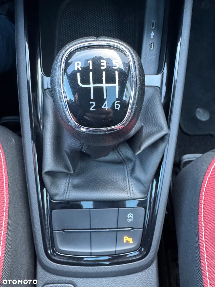 Skoda Kamiq 1.5 TSI Monte Carlo - 23