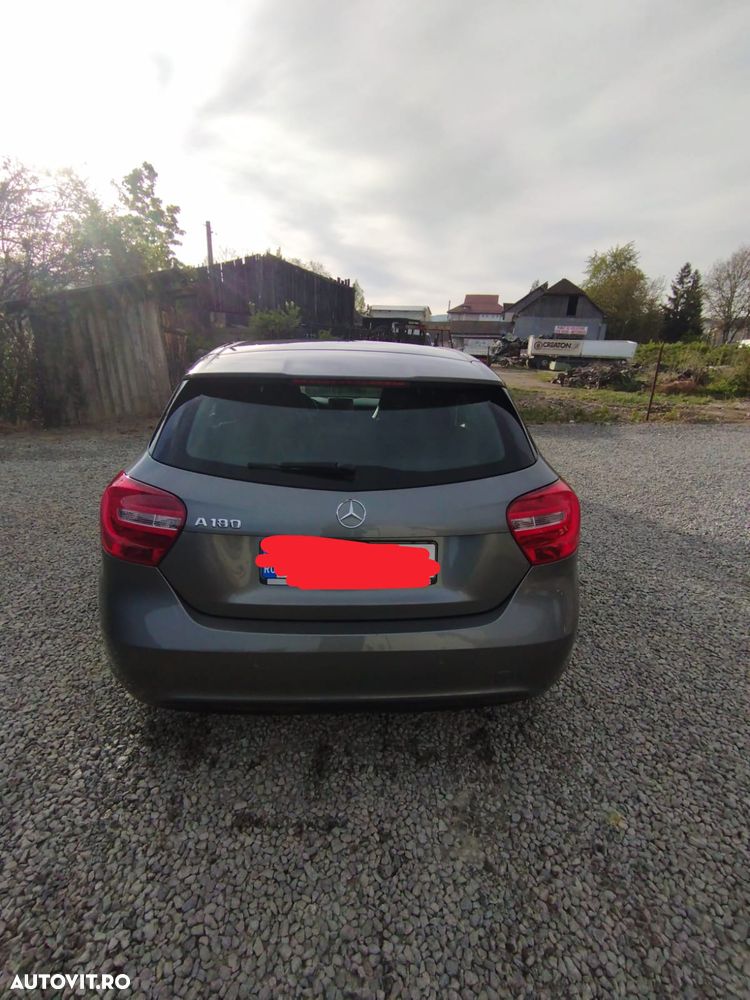 Mercedes-Benz A 180 BlueEfficiency 7G-DCT AMG Sport - 2