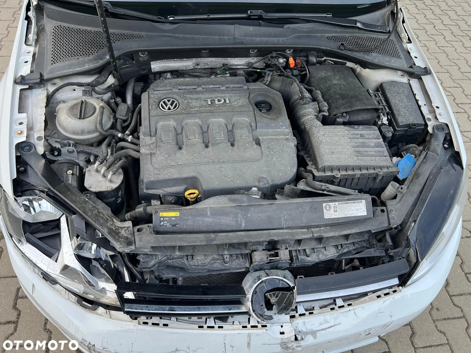 Volkswagen Golf 2.0 BlueTDI 4Motion Comfortline - 17
