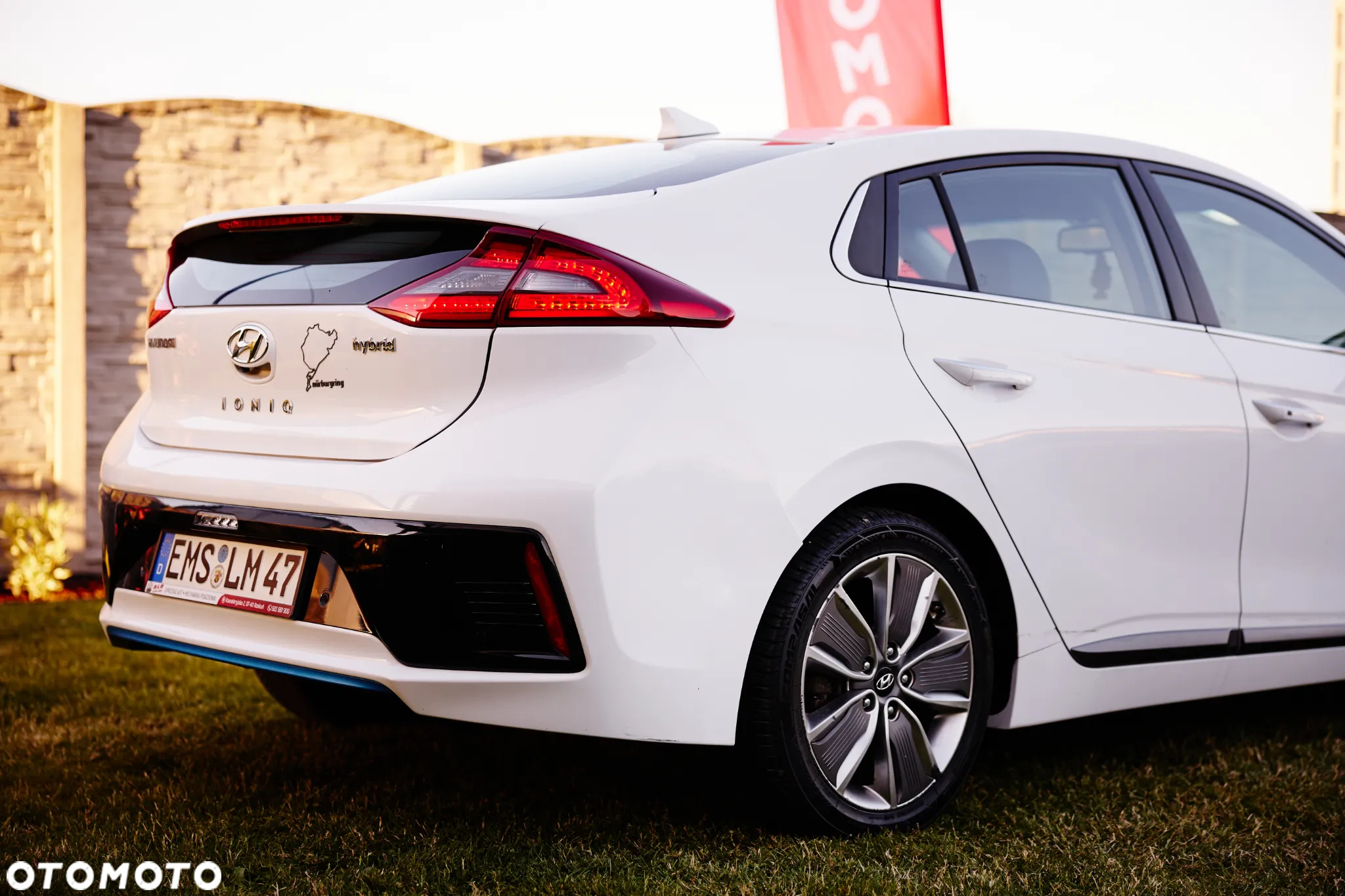 Hyundai IONIQ hybrid Platinum - 8