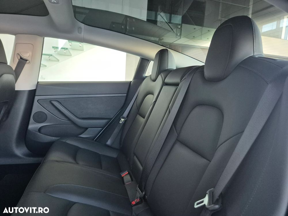 Tesla Model 3 Standard Reichweite Plus Hinterradantrieb - 16