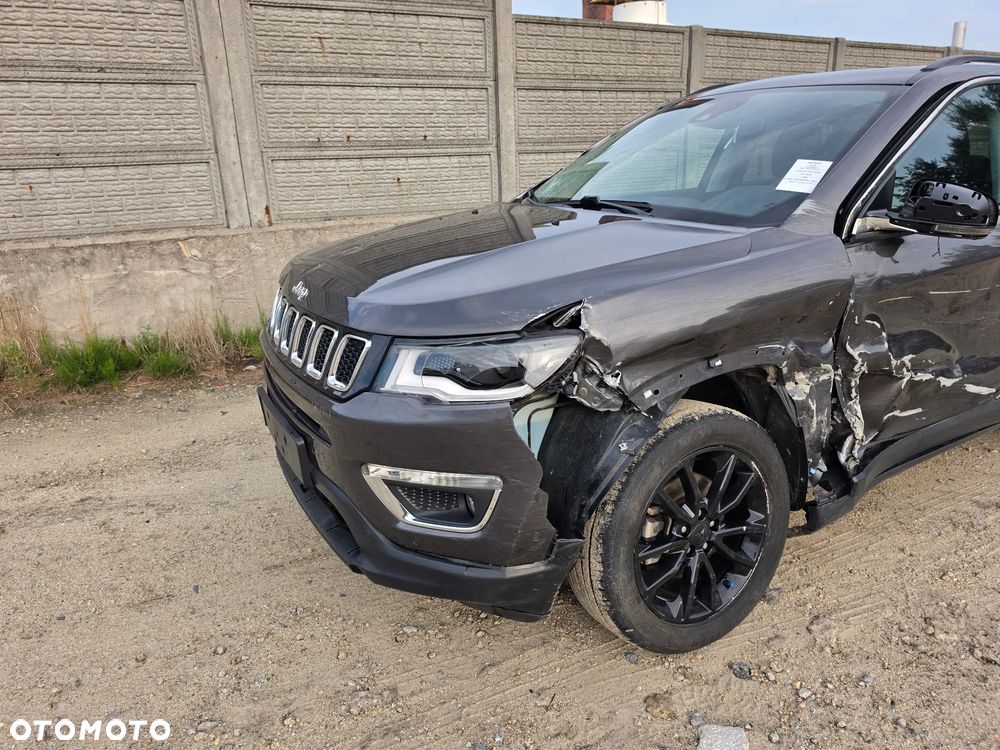 Jeep Compass 2.0 MultiJet Active Drive Automatik Limited - 27