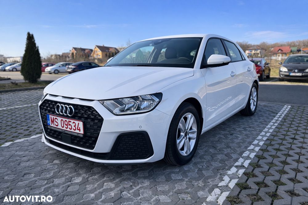 Audi A1 30 TFSI S tronic - 1