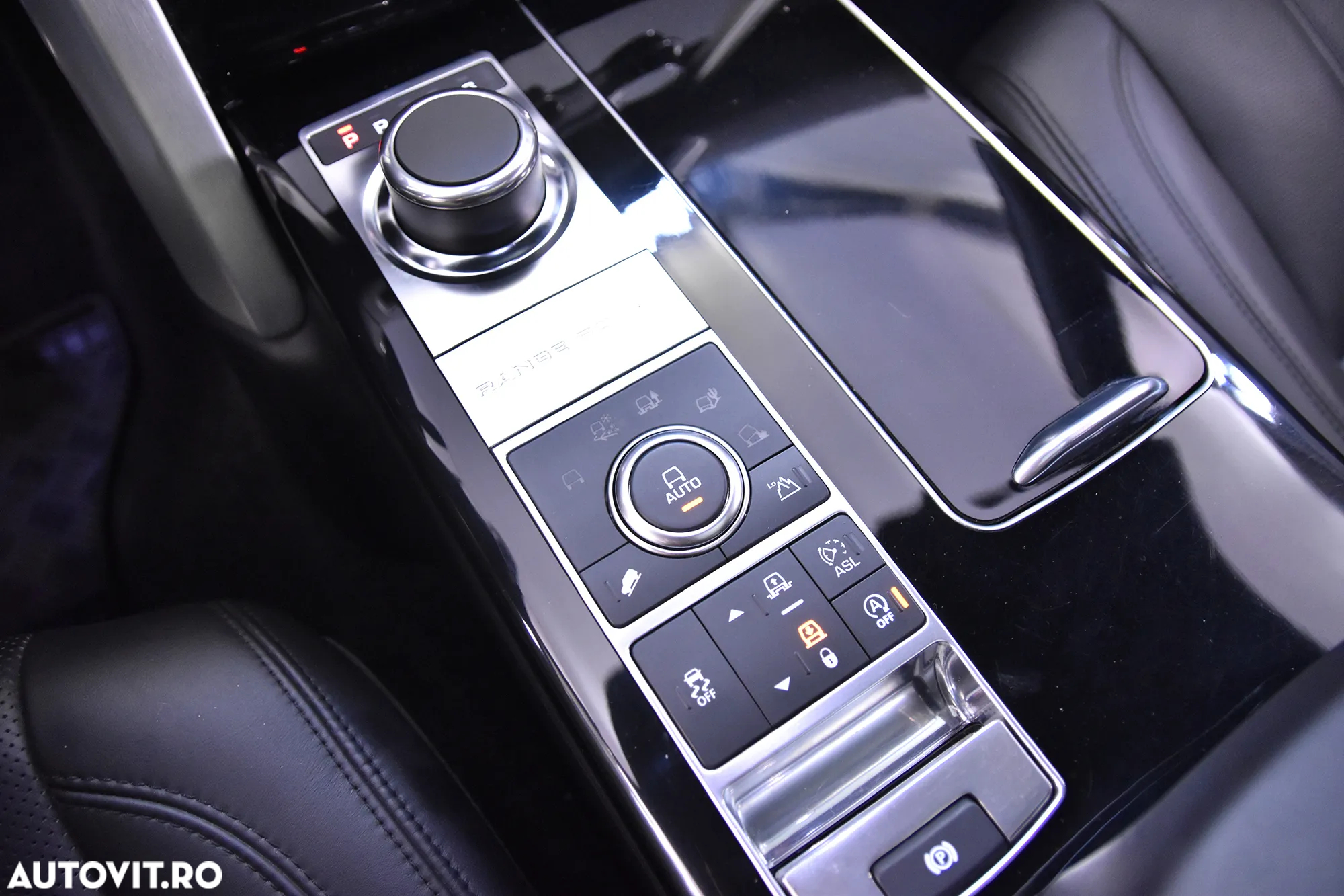 Land Rover Range Rover - 17