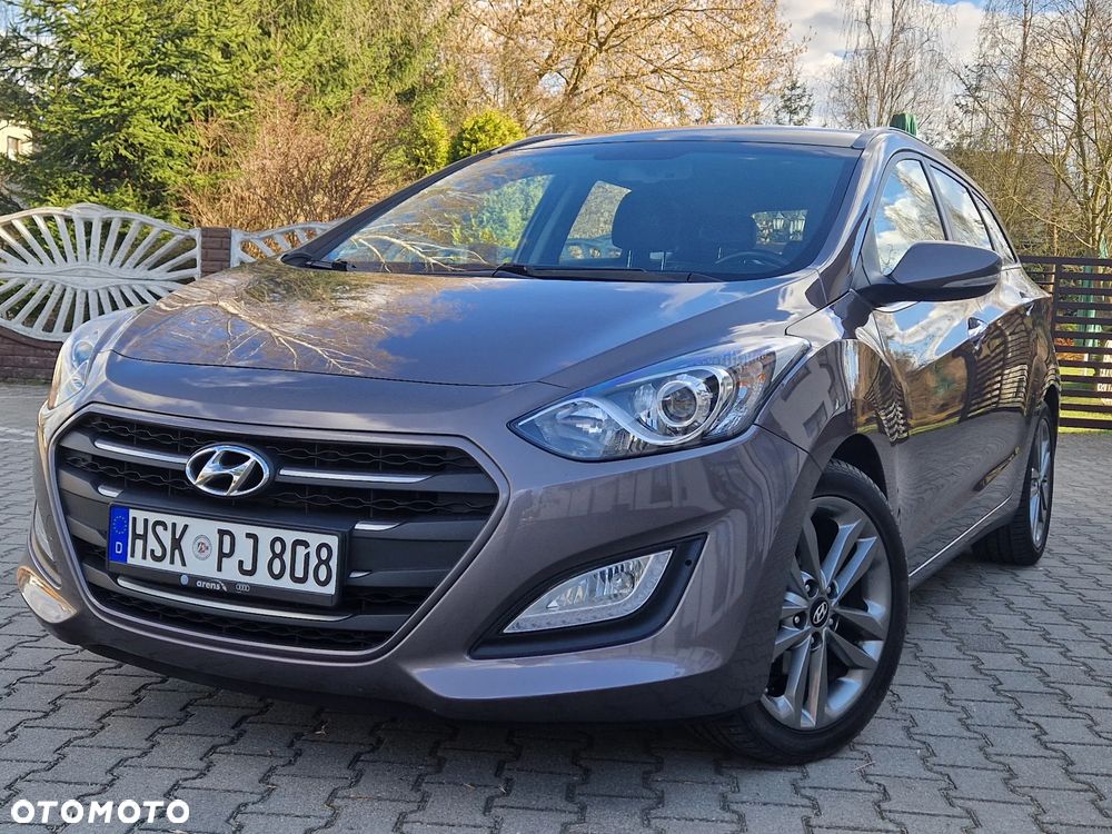 Hyundai i30 blue 1.6 GDI YES Gold - 9