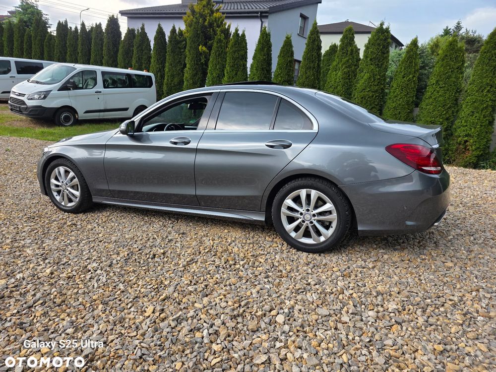 Mercedes-Benz Klasa C 180 9G-TRONIC AMG Line - 9