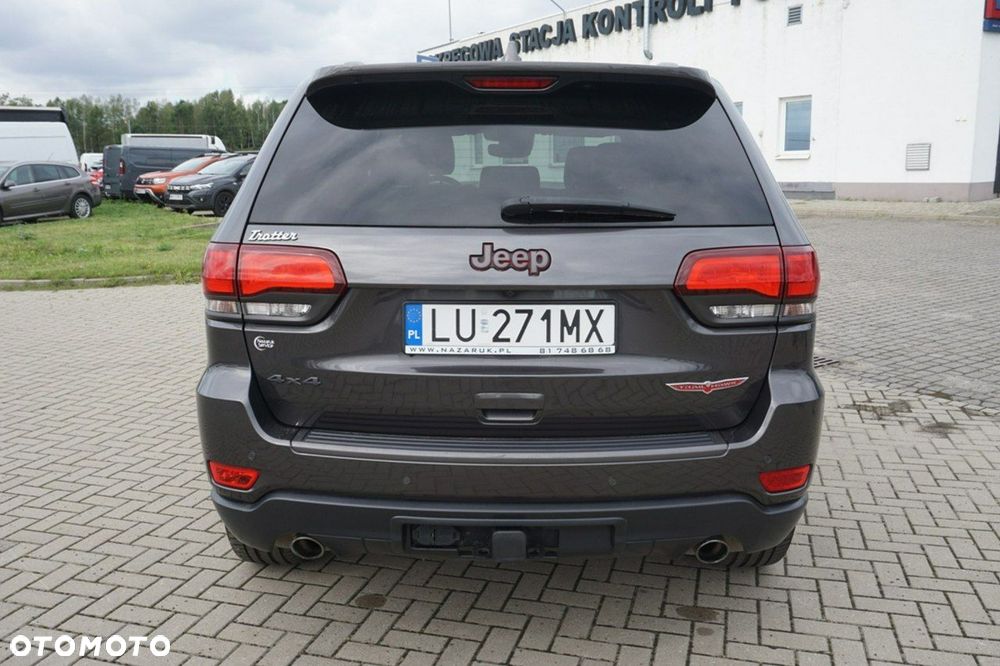 Jeep Grand Cherokee - 6