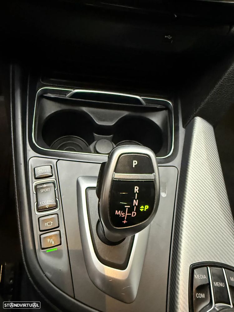 BMW 420 Gran Coupé d Pack M Auto - 35