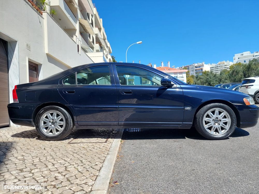Volvo S60 2.4 D5 - 6