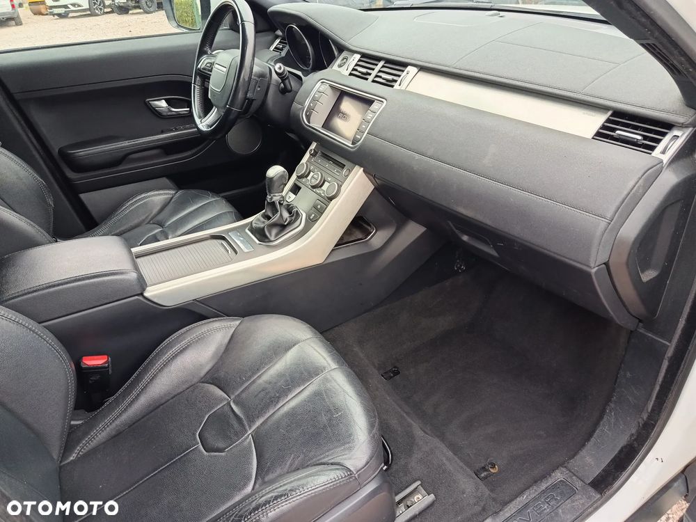 Land Rover Range Rover Evoque - 16