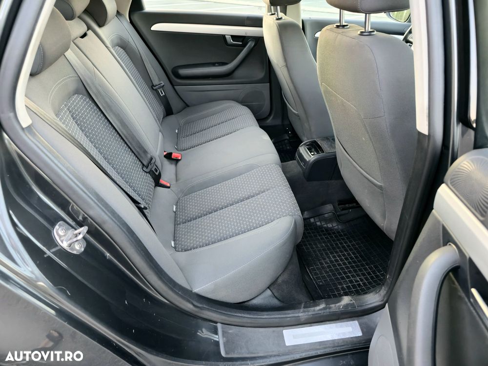Seat Exeo 2.0 TDI 143 CP Style - 9