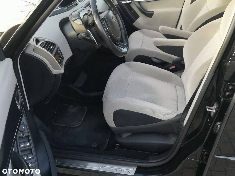 Citroën C4 Picasso 2.0 HDi FAP Exclusive - 18