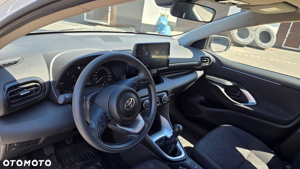 Toyota Yaris 1.5 Executive - 6
