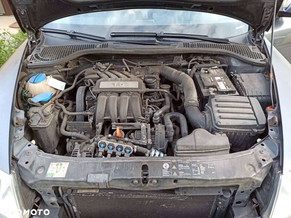 Skoda Octavia 1.6 - 25