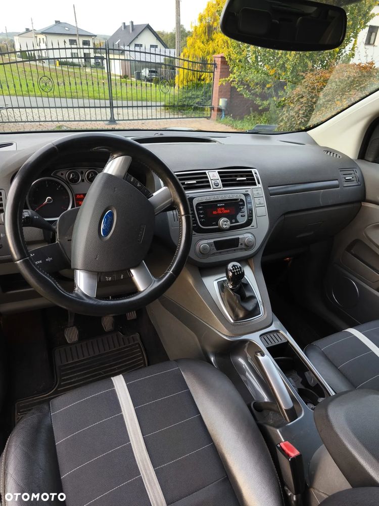 Ford Kuga 2.0 TDCi Trend - 9