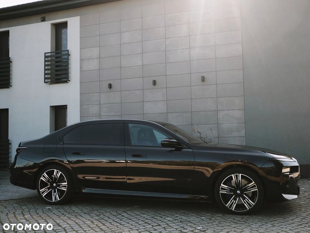 BMW Seria 7 - 7