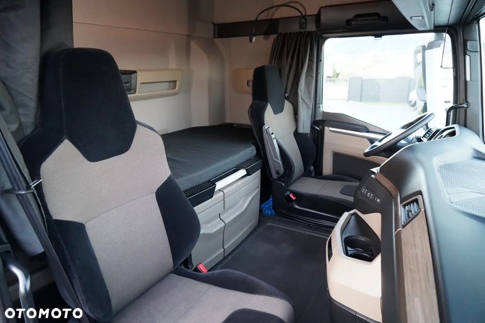 MAN TGX 18.470 / GM / RETARDER / KLIMA POSTOJOWA / NAVI - 34
