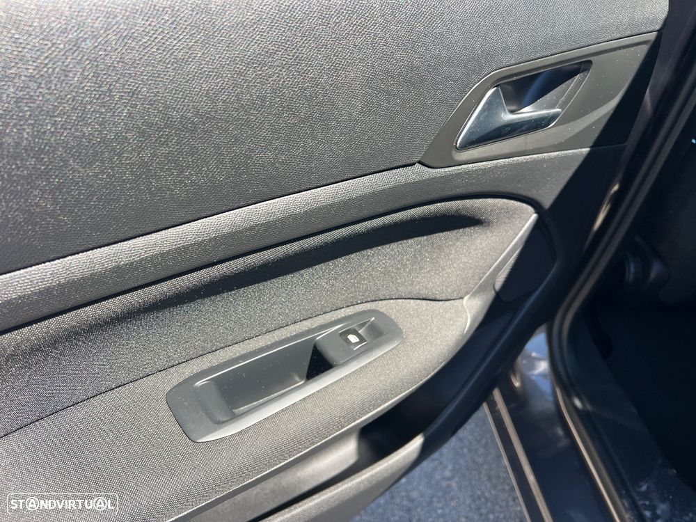 Peugeot 308 SW BlueHDi 120 Stop & Start Style - 8