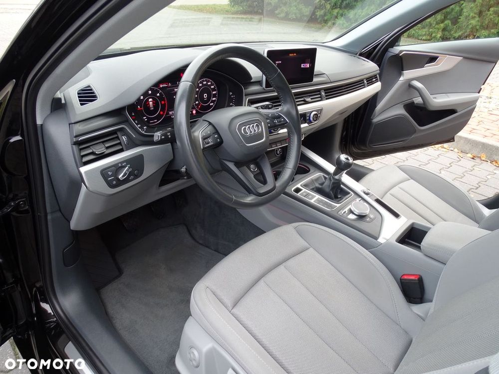 Audi A4 Avant 2.0 TDI DPF clean diesel Ambiente - 18