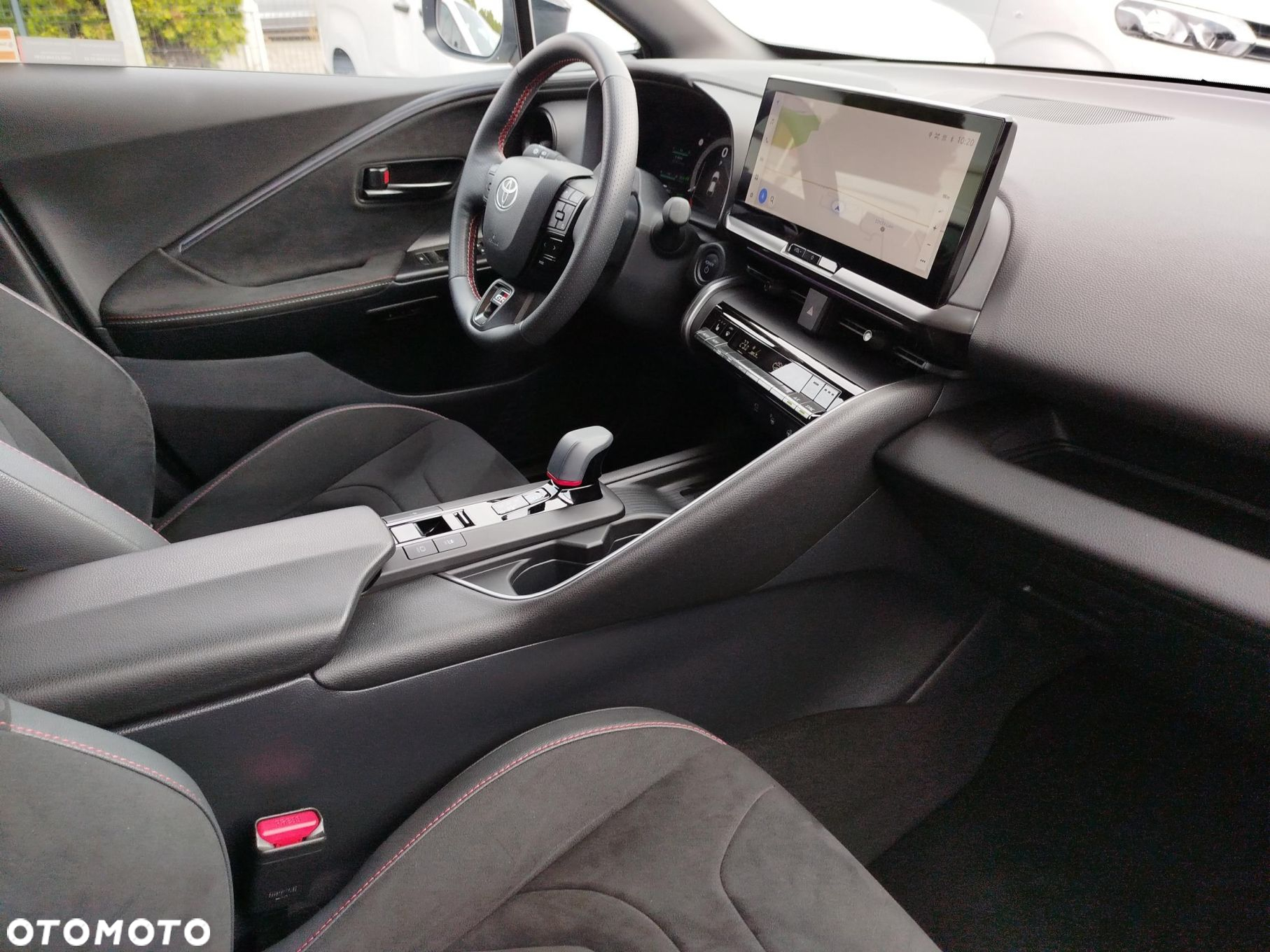 Toyota C-HR - 9