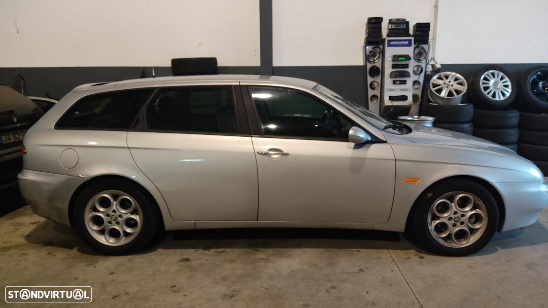 Motor Alfa Romeo 156 Sportwagon 1.9 JTD 2000 - 3