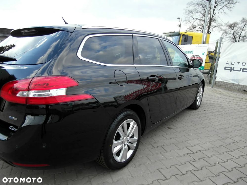 Peugeot 308 PureTech 130 Stop & Start Allure - 11