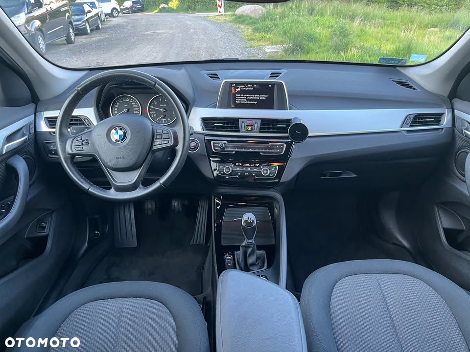 BMW X1 sDrive18i - 6