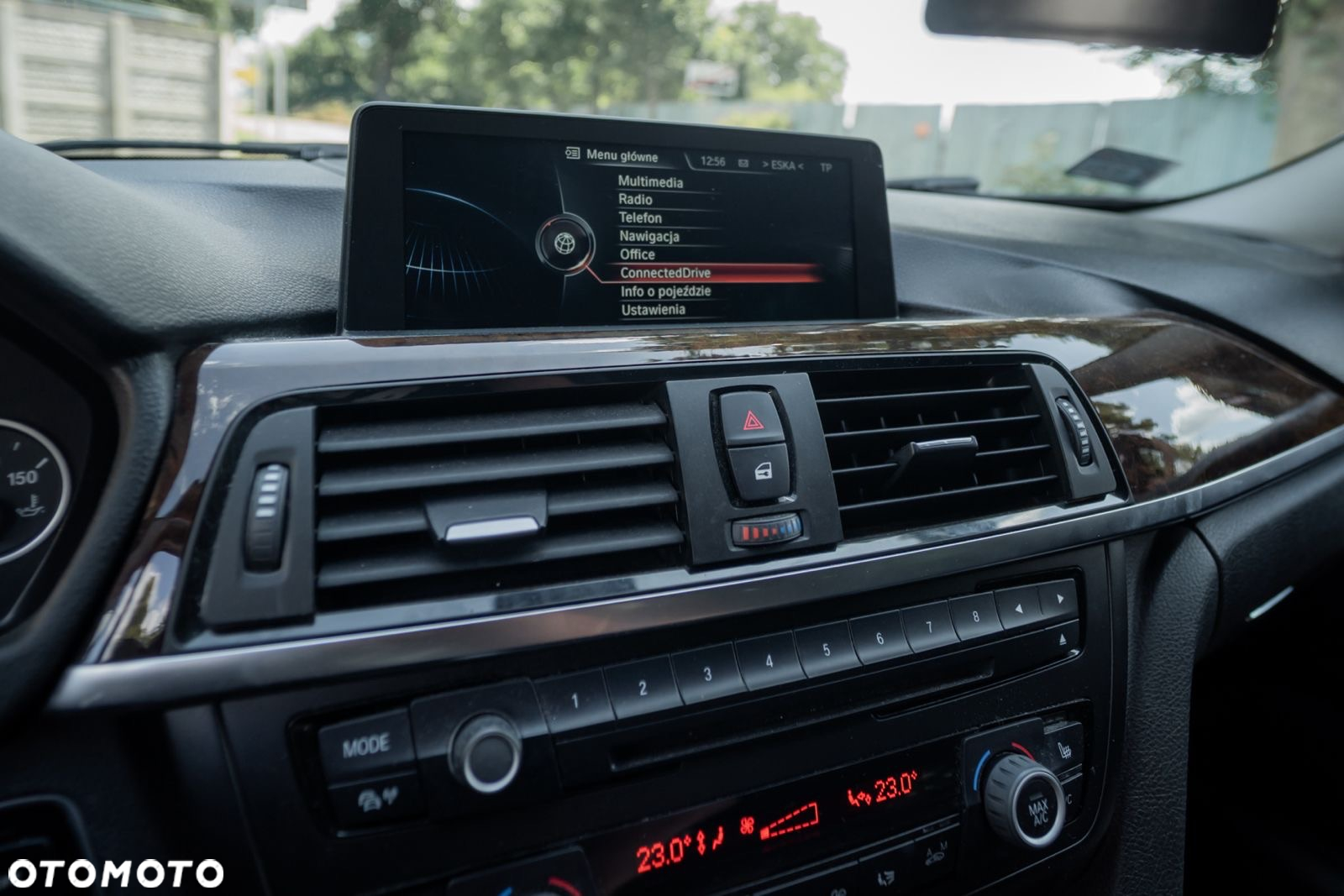 BMW Seria 3 320d Sport Line - 27